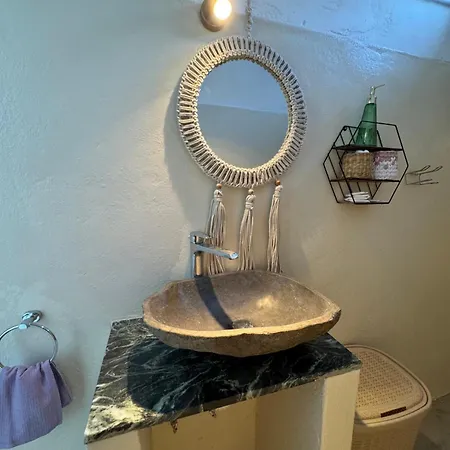 Sykano Espace, Skyros Island